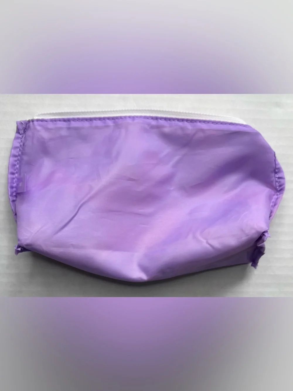 Clinique Abstract Lips Pop-Art Print Cosmetic Makeup Pouch